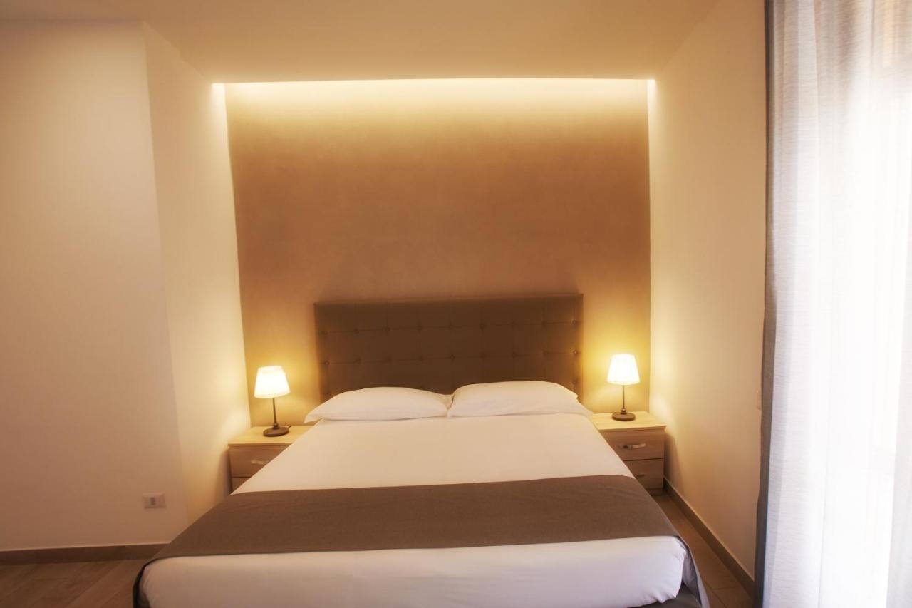 Bed And Breakfast Napoli Bracco Екстер'єр фото