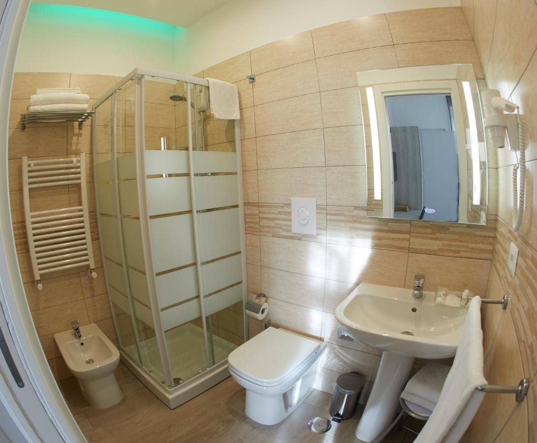 Bed And Breakfast Napoli Bracco Екстер'єр фото